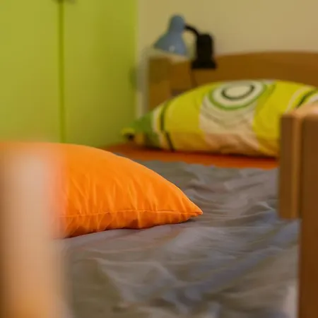 Adi Πανσιόν 2*